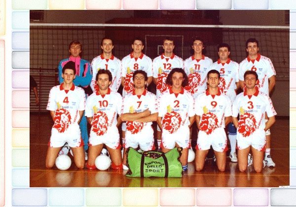 squadre_90-94_frame_0009